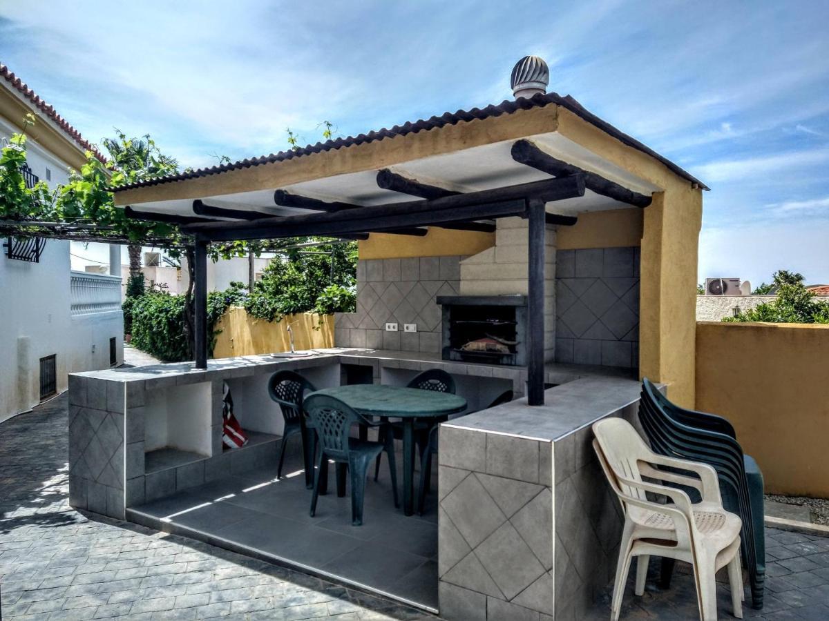 Chalet Con Piscina En Níjar Eksteriør bilde